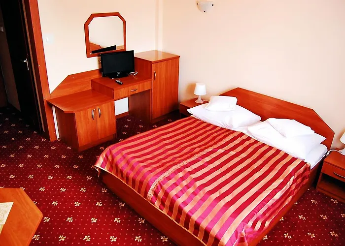 فندق Jurajski 3*